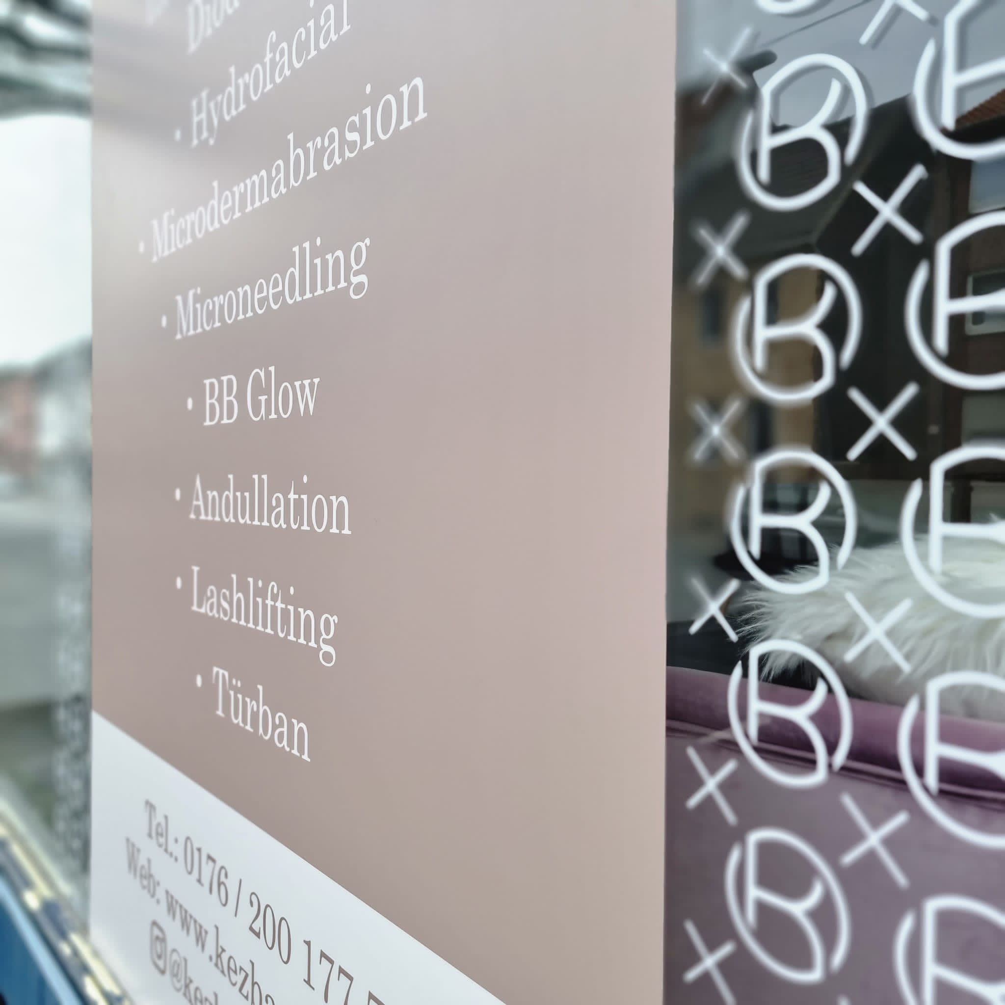 kezbanbeuaty schaufenster